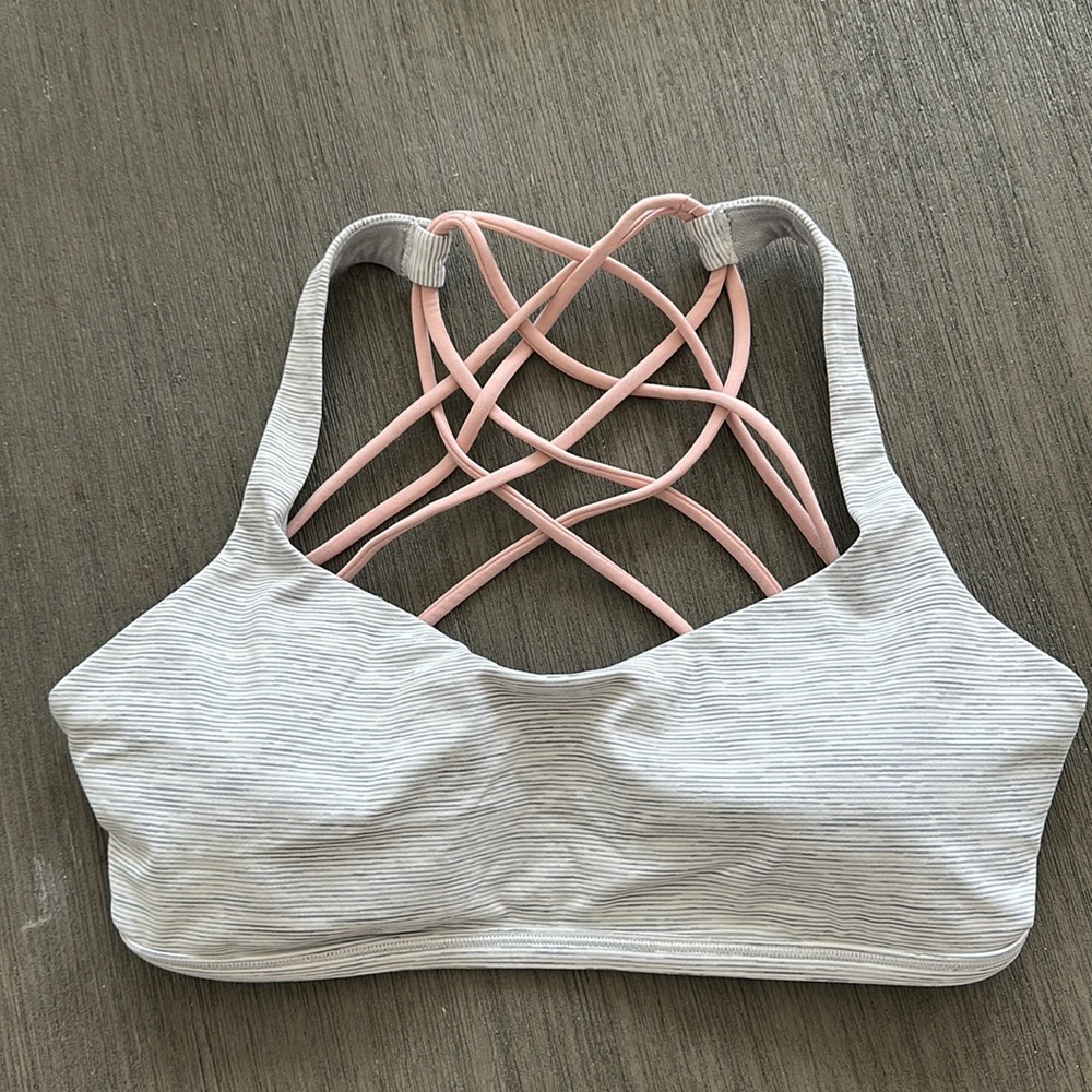 Lululemon Free To Be Wild Sports Bra